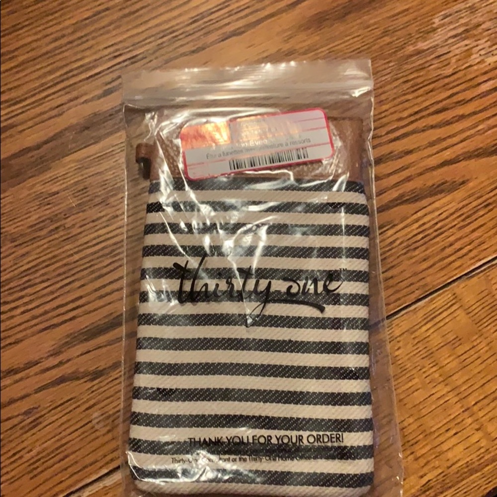 Thirty-one Pinch Top Eyeglass Case